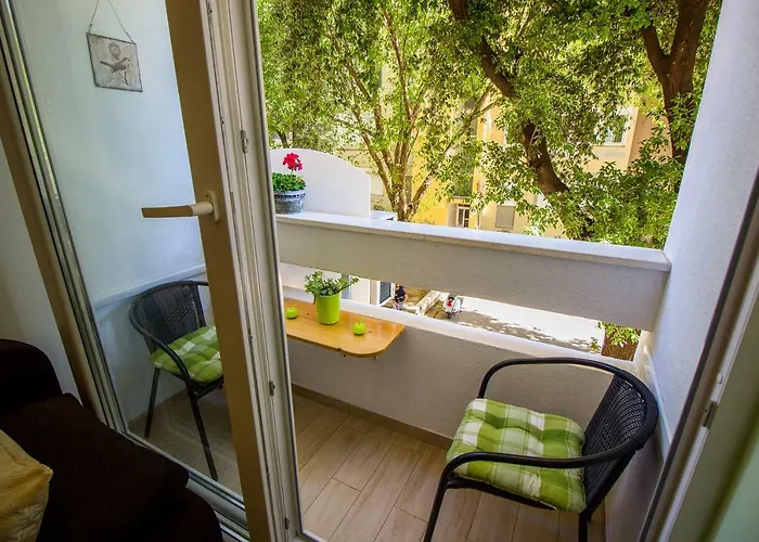 Charming Zora Apartament Split